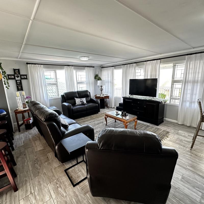 5 Bedroom Property for Sale in Reebok Western Cape